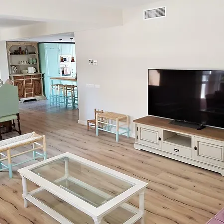 Casa Raval De Gracia C كامبريلس