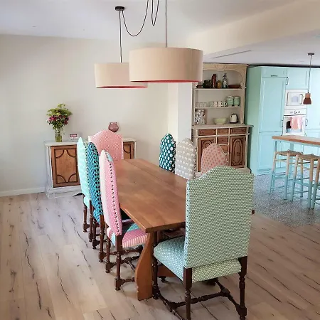 Casa Raval De Gracia C * Cambrils