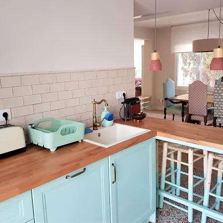 Casa Raval De Gracia C كامبريلس