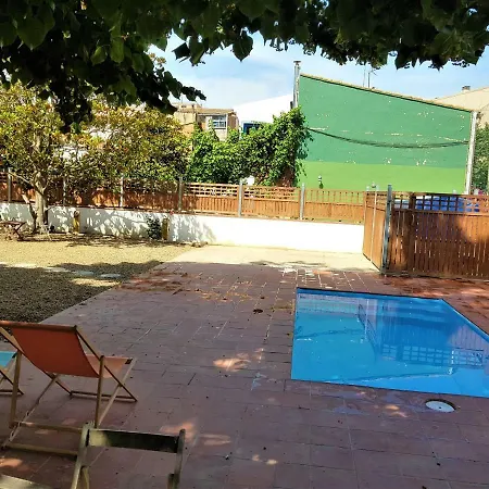 Casa Raval De Gracia C *
